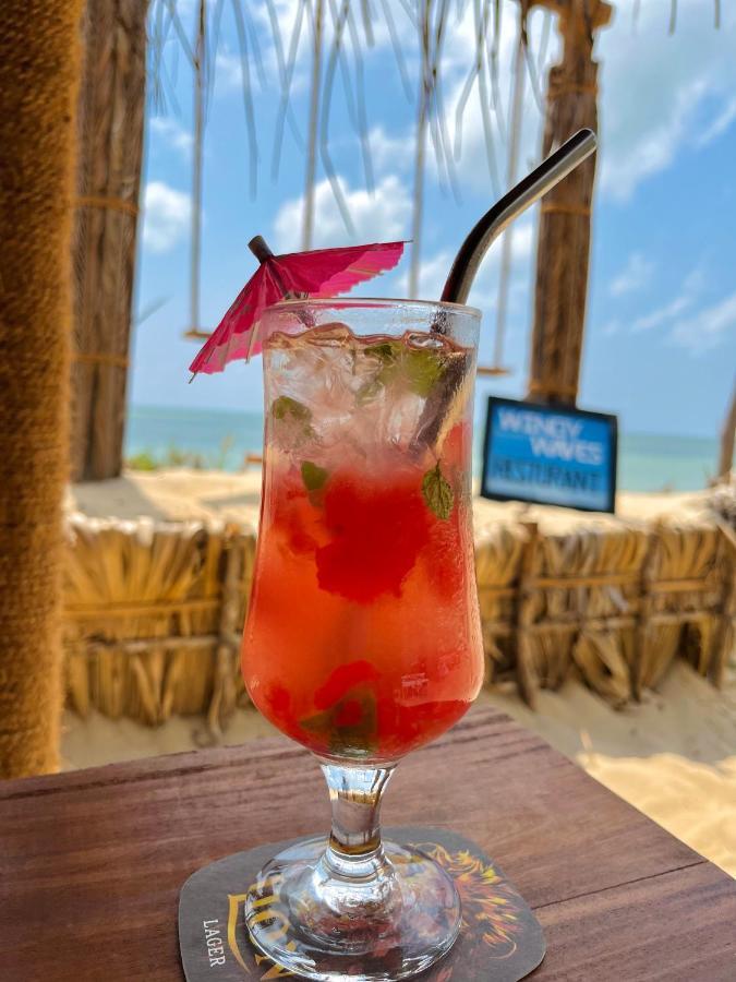 Windy Waves Kite Beach & Nature Resort Калпития Экстерьер фото